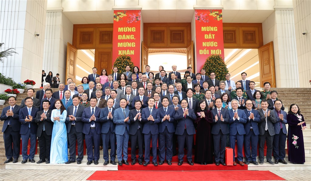 Thủ tướng: Nghề y là một nghề cao quý, là biểu tượng của sự hy sinh, lòng nhân ái, trí tuệ, sự kiên trì...